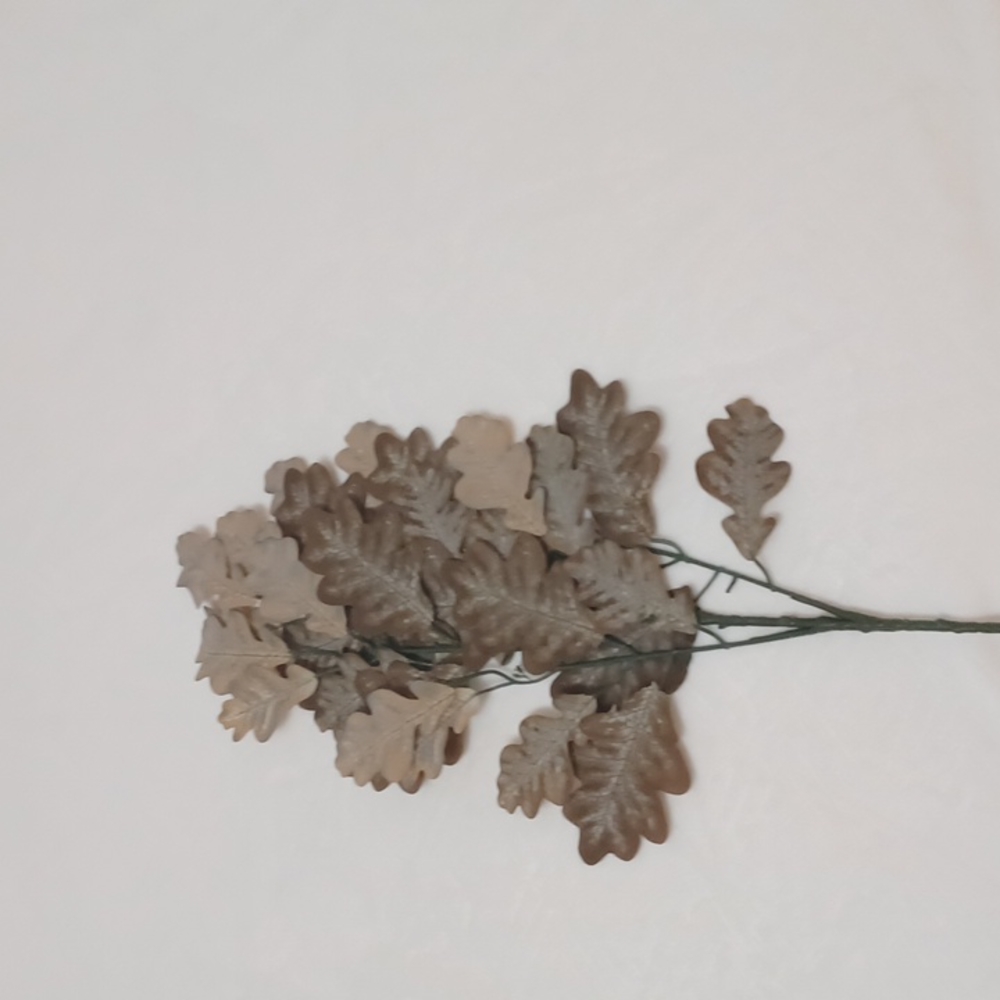 Green leaves 40 branches each artificial